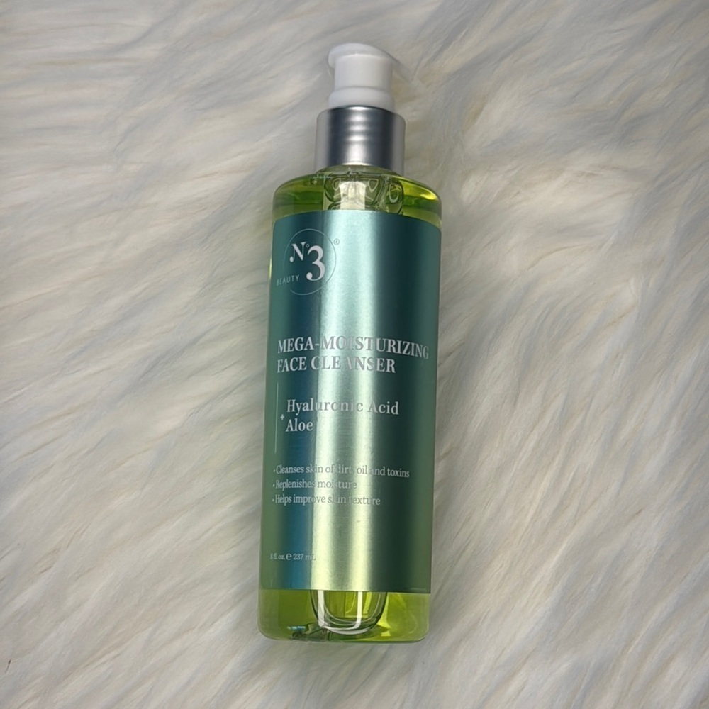No.3 Mega-Moisturizing Face Cleanser